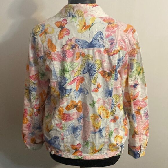Alfred Dunner Butterfly Floral pastel eyelet jacket, size 14 - Picture 3 of 4